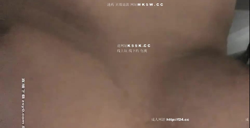 小宝寻花今晚约了两个美乳花臂嫩妹双飞啪啪，双女舌吻舔弄抽插猛操轮流换着操